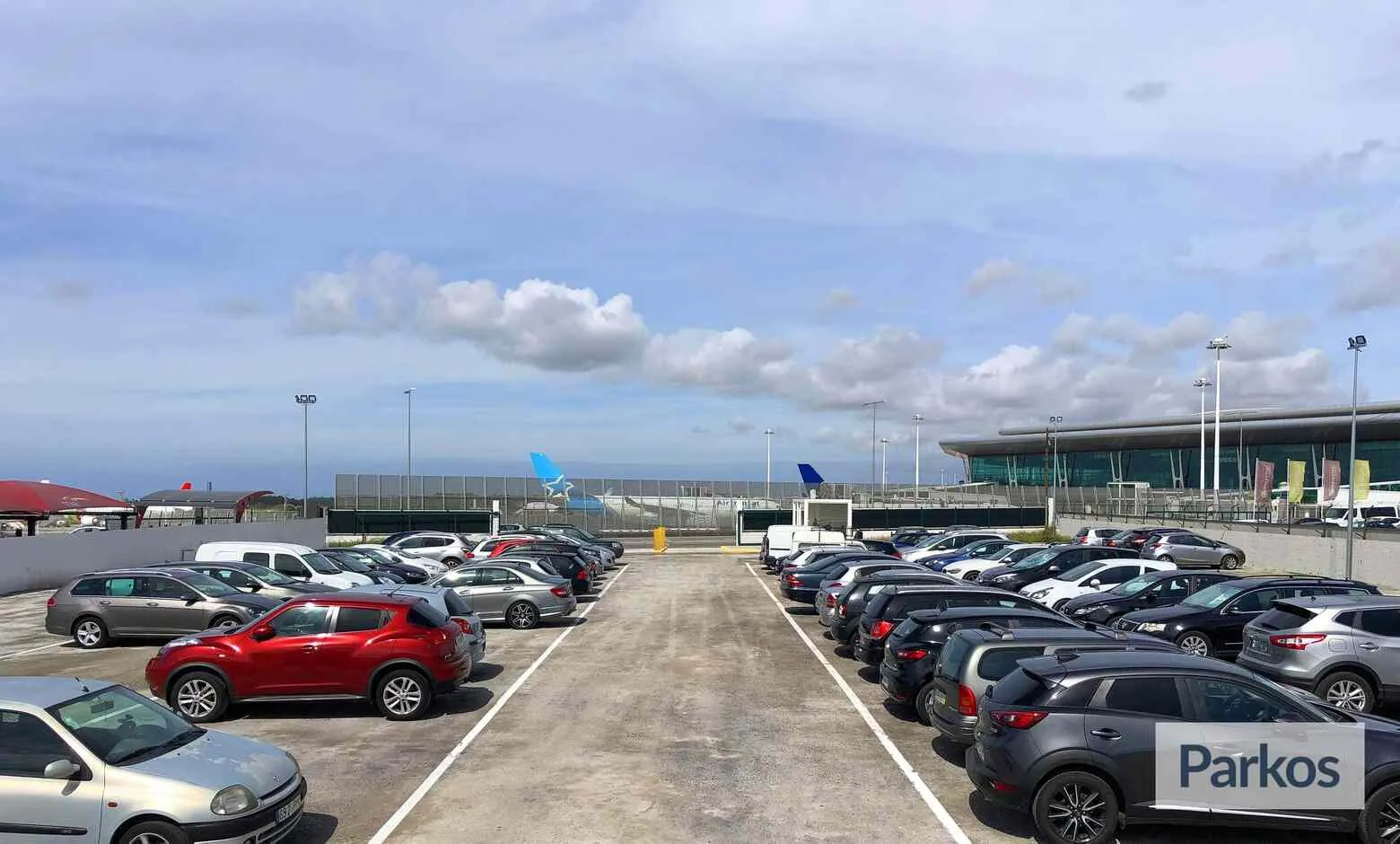 Fly Park - Parking Aeropuerto Oporto - picture 1